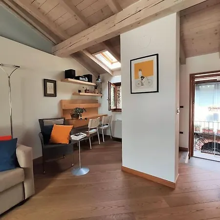 펜션 The Tiny House At Mergozzo, A Stone's Throw Away From Lago Maggiore 메르고초