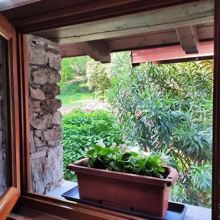 The Tiny House At Mergozzo, A Stone's Throw Away From Lago Maggiore 메르고초
